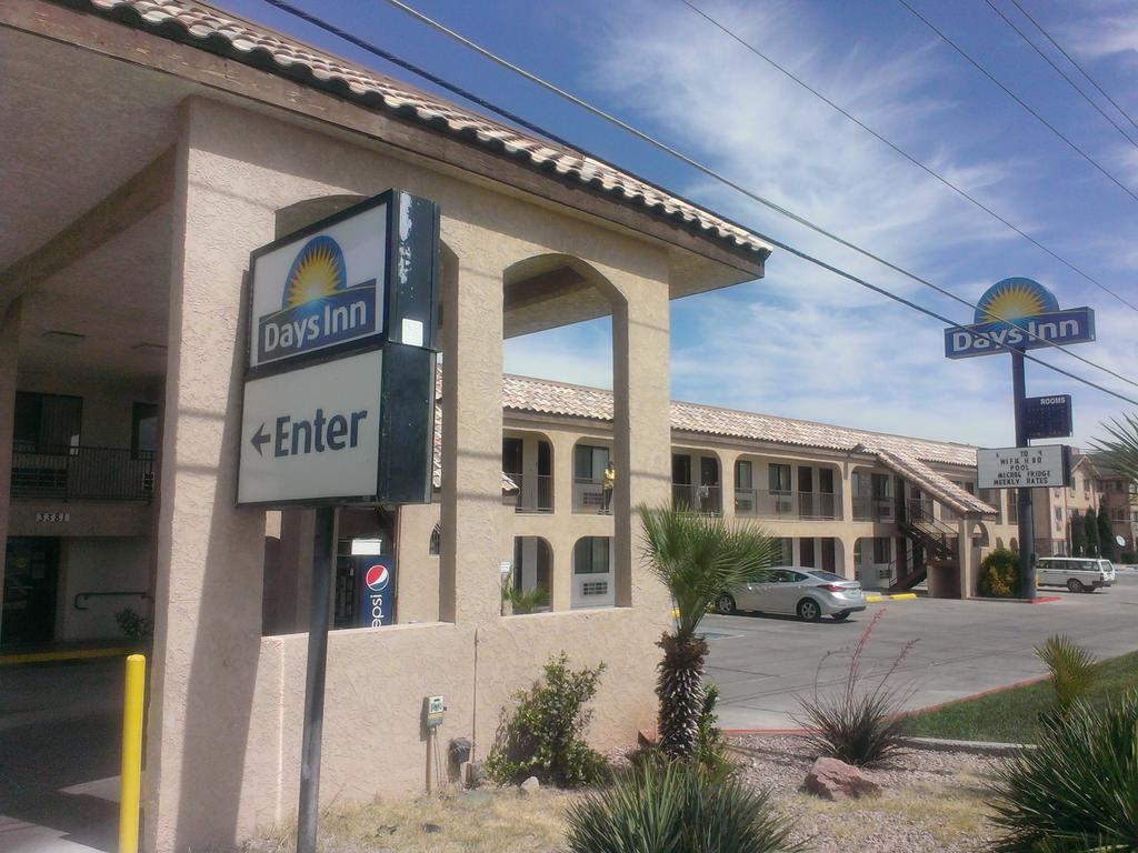 Days Inn By Wyndham Kingman East Dış mekan fotoğraf